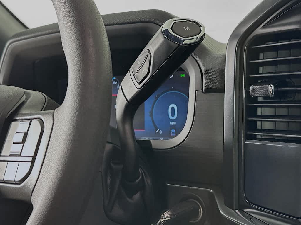 Ford F-150 STX 2026