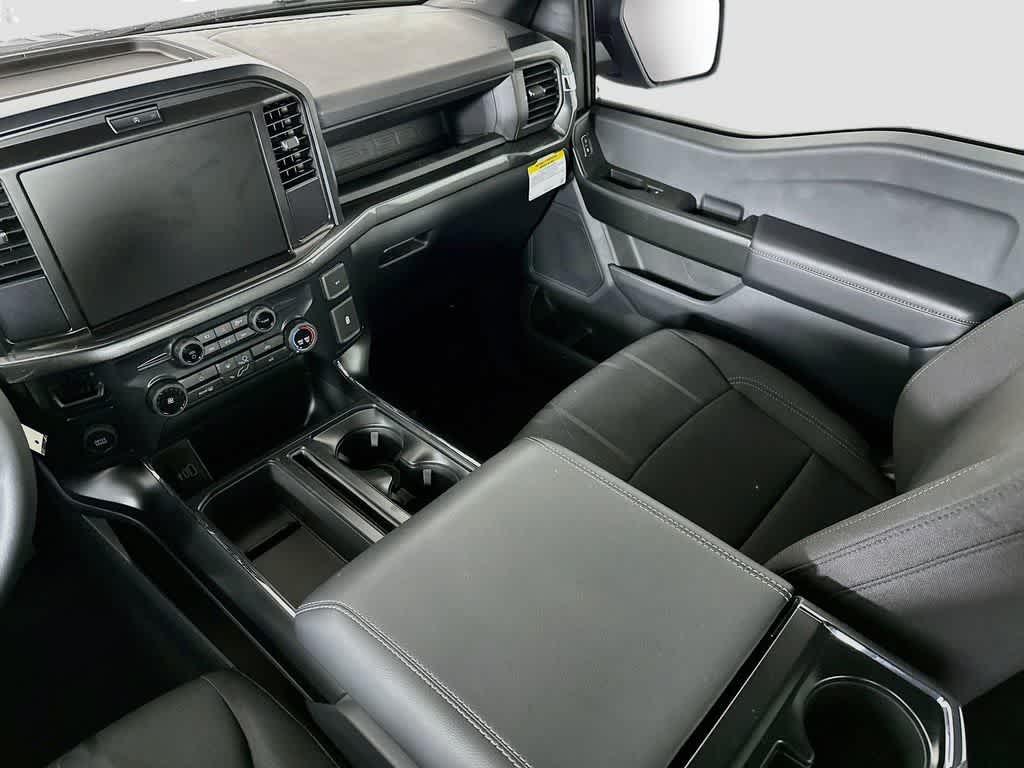 Ford F-150 STX 2026