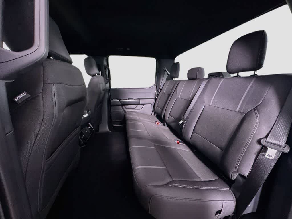 Ford F-150 STX 2026