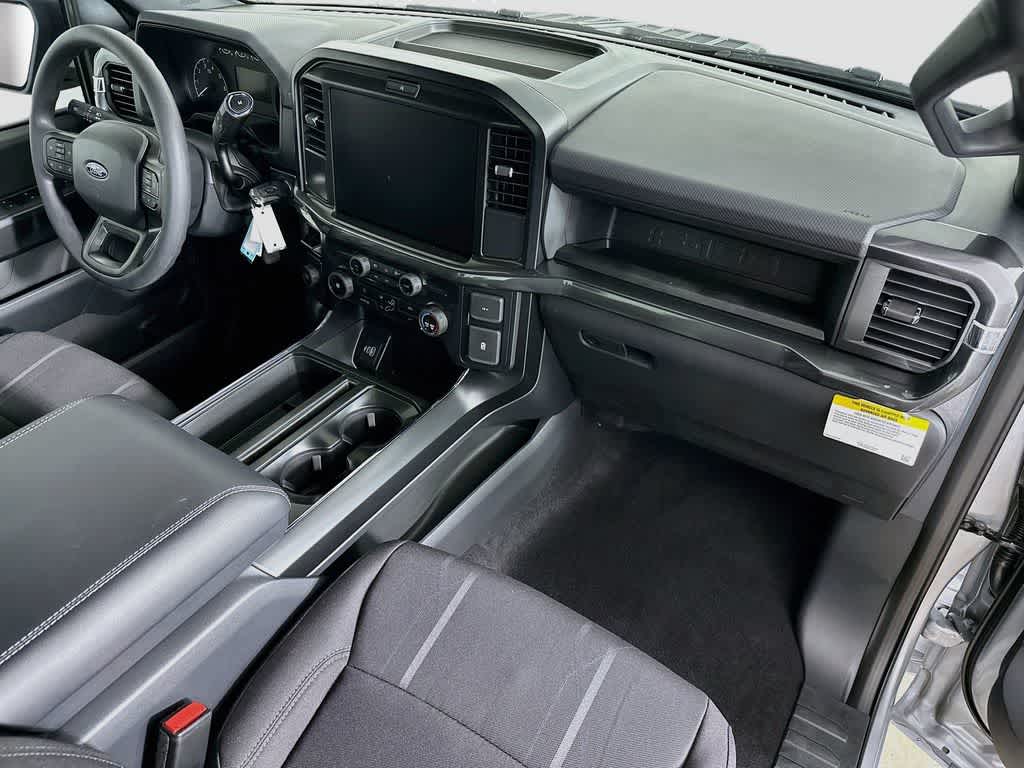 Ford F-150 STX 2026