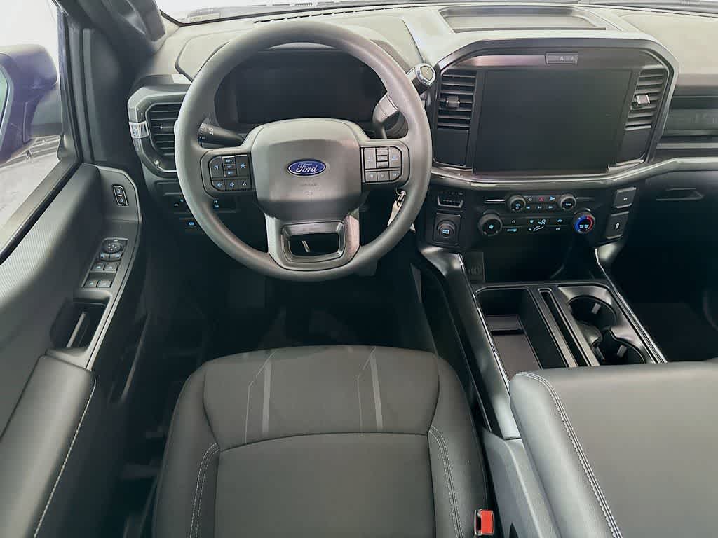 Ford F-150 STX 2026
