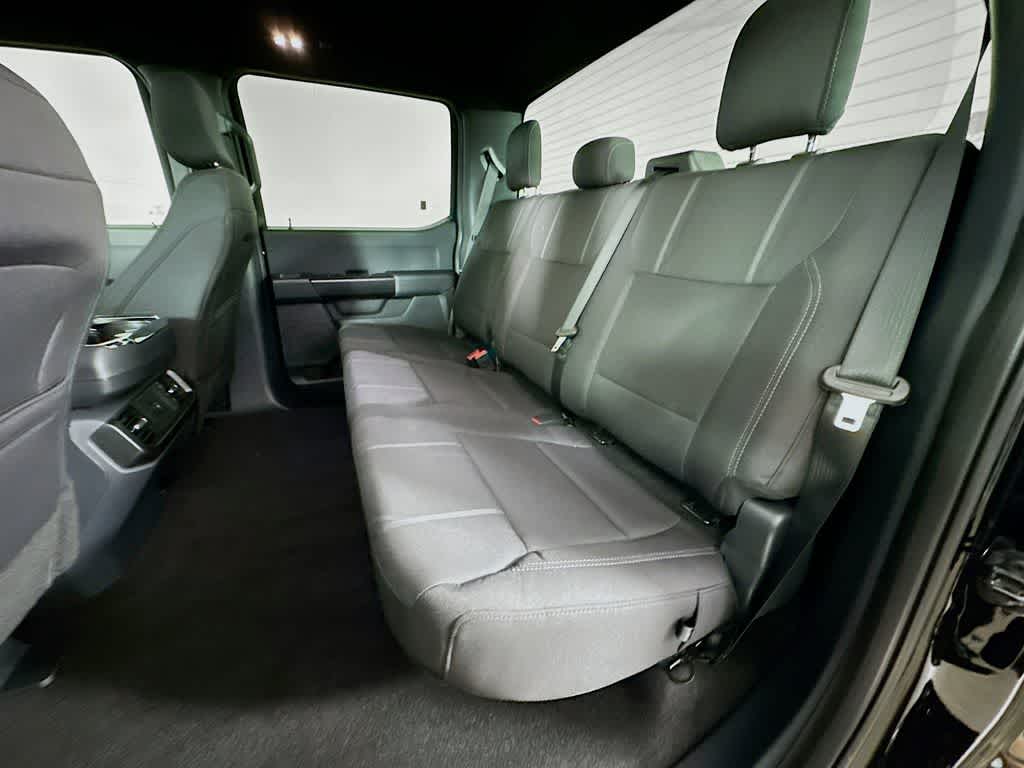 Ford F-150 STX 2026