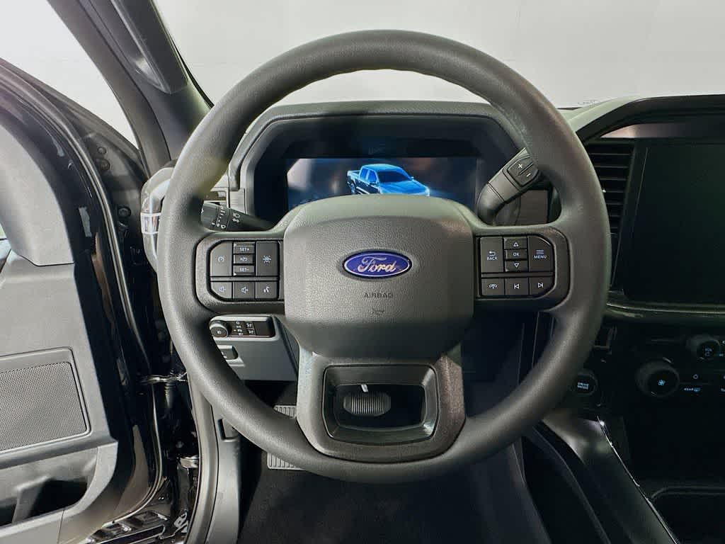 Ford F-150 STX 2026