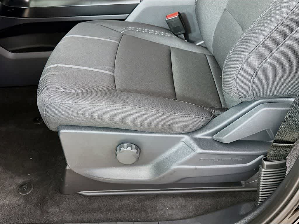 Ford F-150 STX 2026