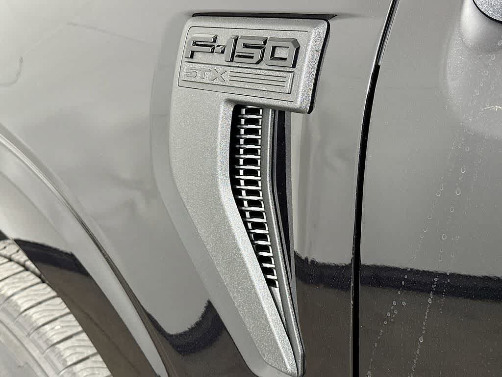 Ford F-150 STX 2026