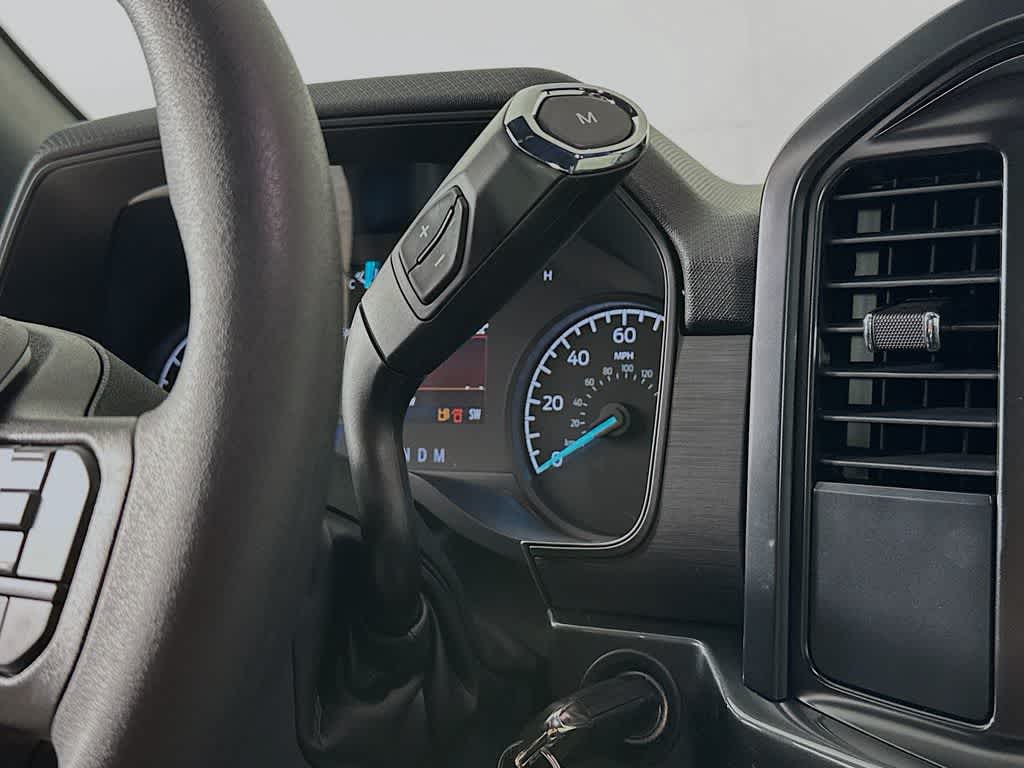 Ford F-150 STX 2026