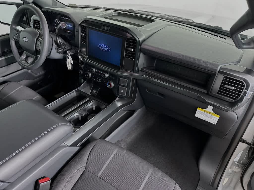 Ford F-150 STX 2026