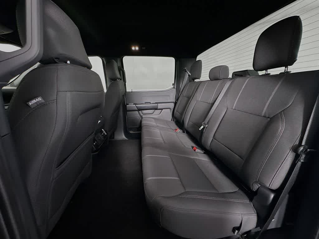 Ford F-150 STX 2026