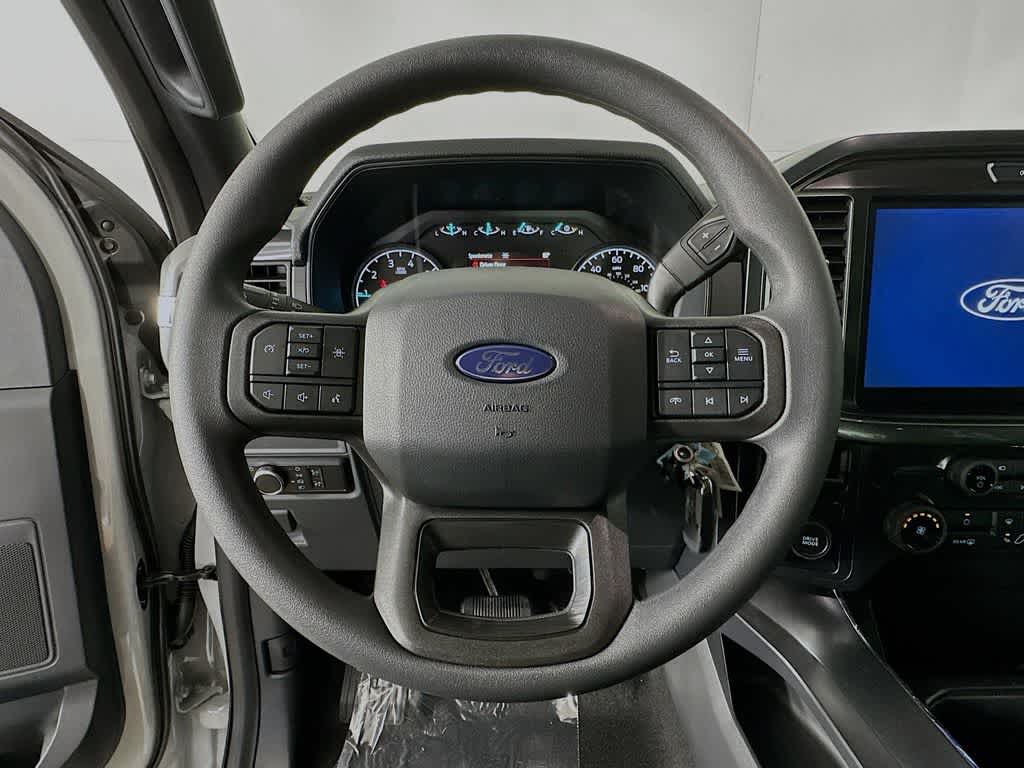 Ford F-150 STX 2026