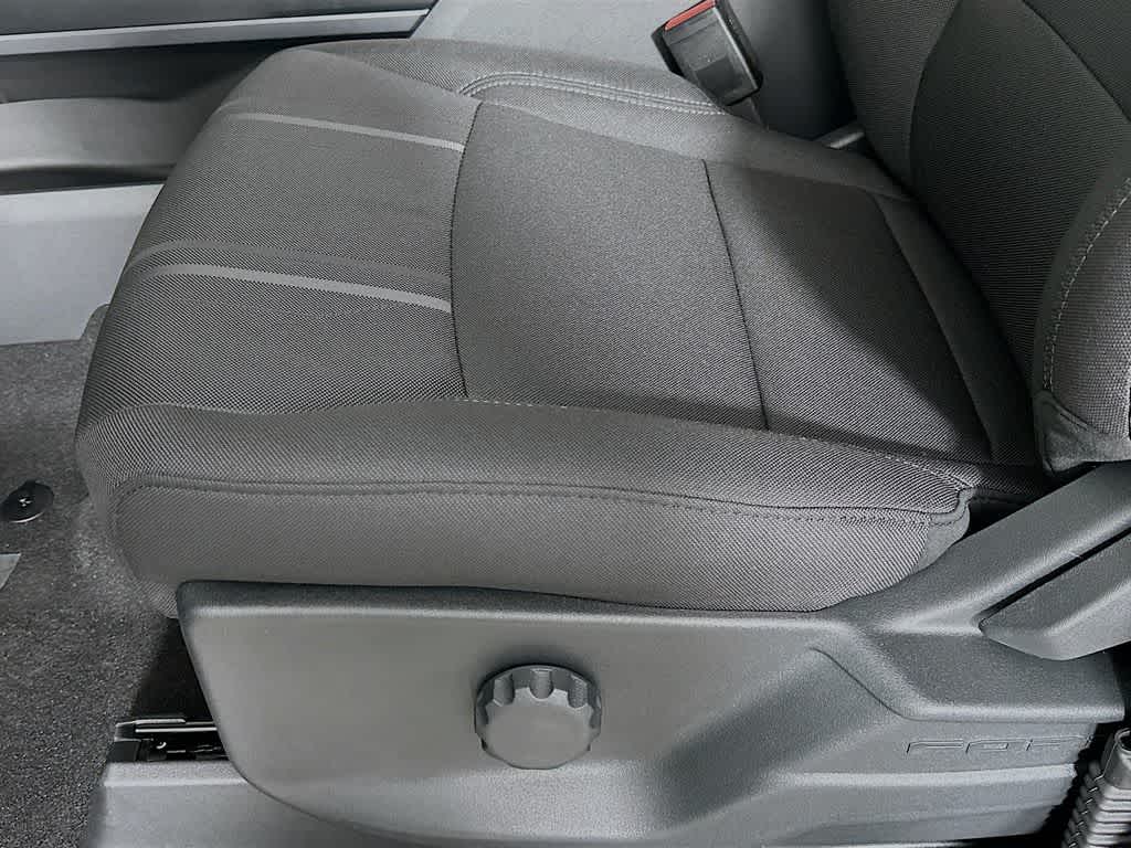 Ford F-150 STX 2026