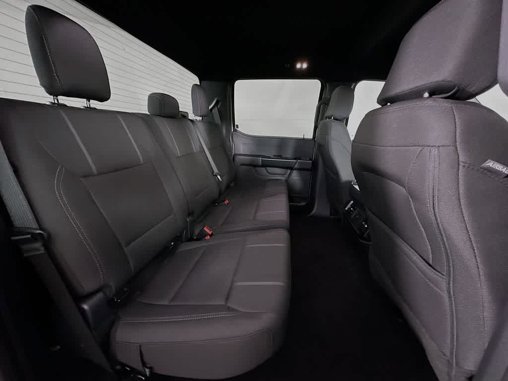 Ford F-150 STX 2026