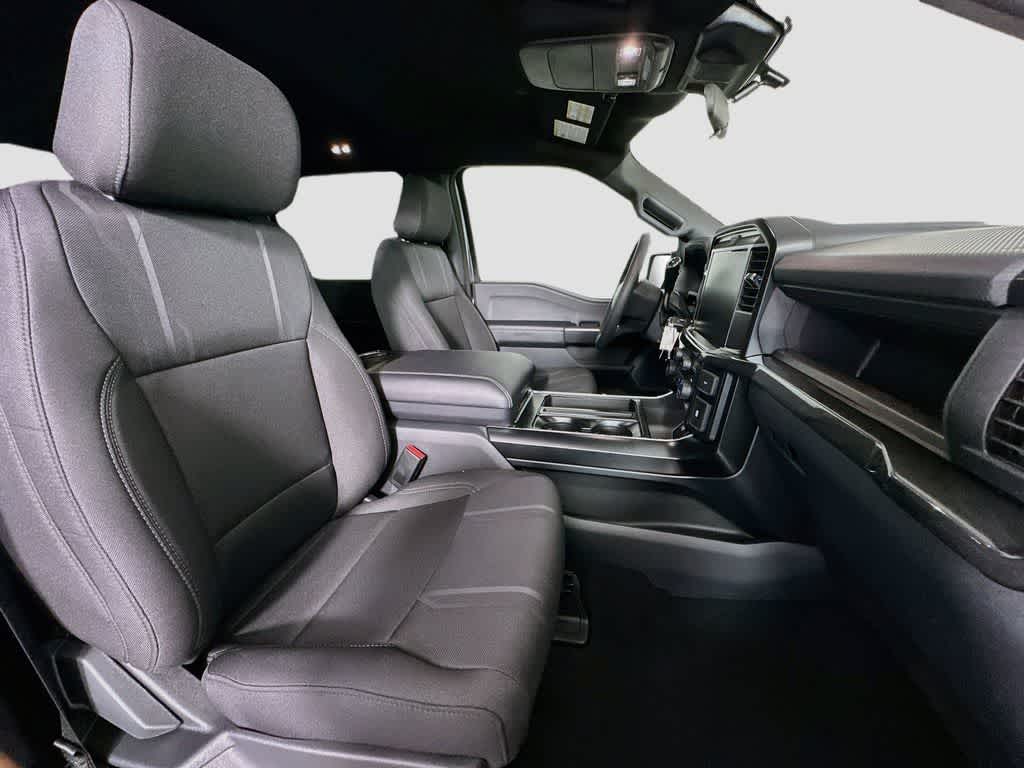 Ford F-150 STX 2026