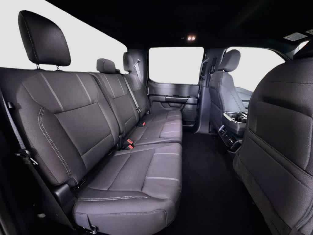 Ford F-150 STX 2026