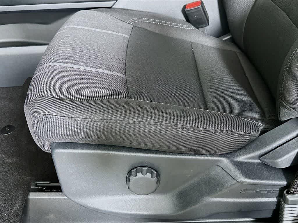 Ford F-150 STX 2026