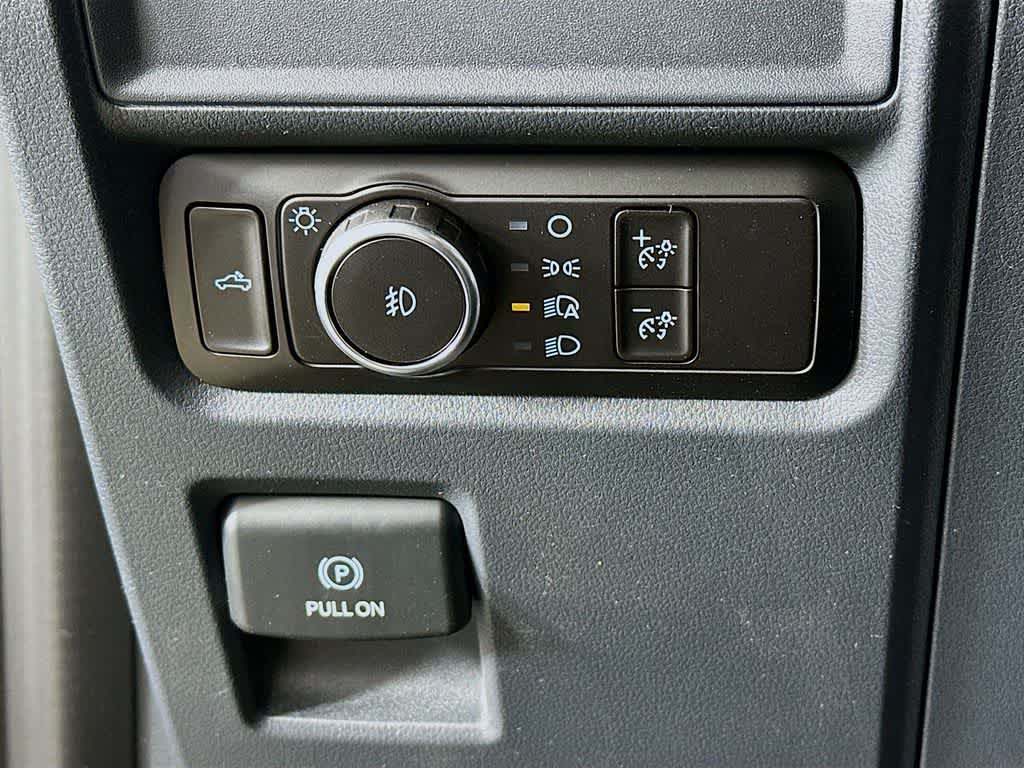 Ford F-150 STX 2026