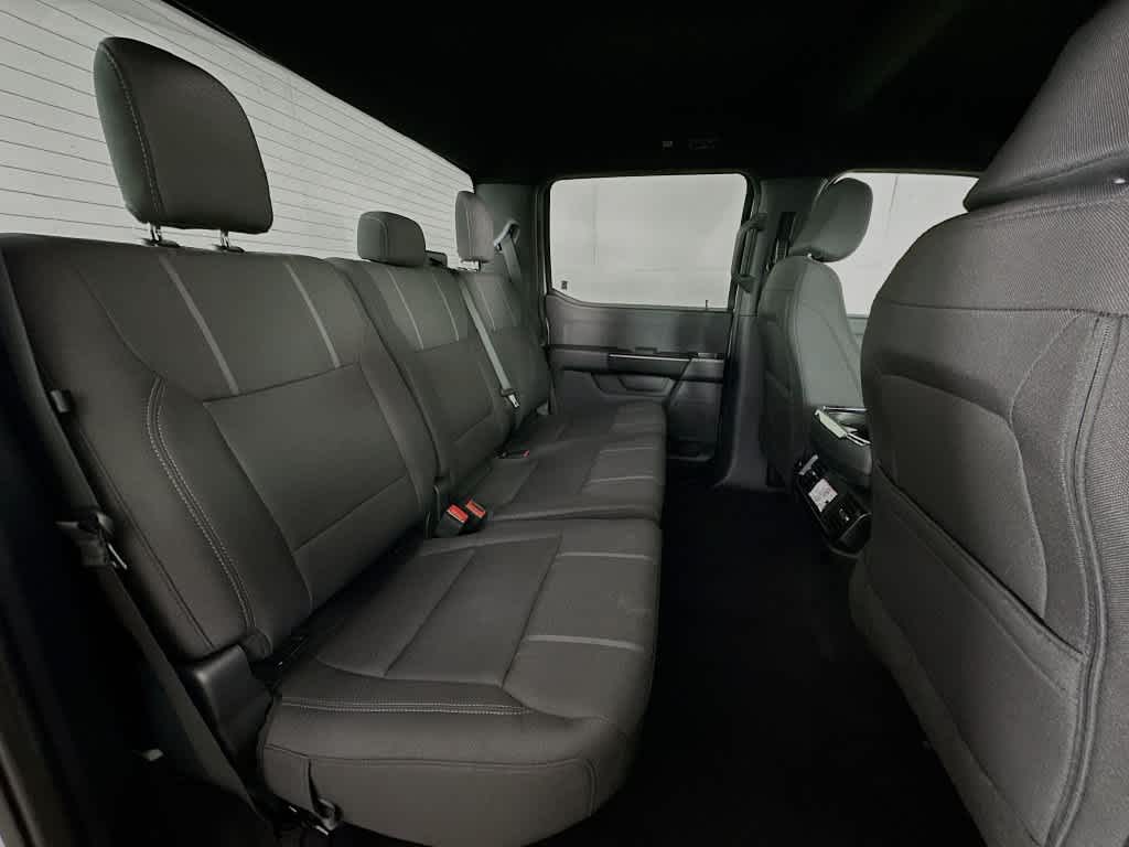 Ford F-150 STX 2026