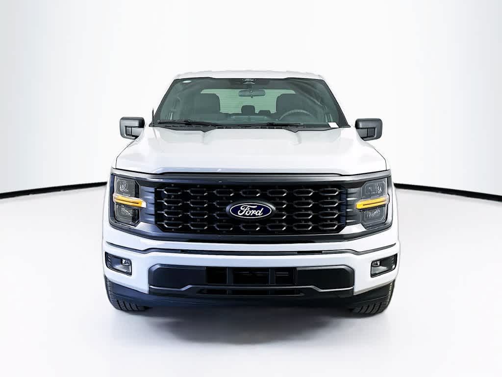 Ford F-150 STX 2026