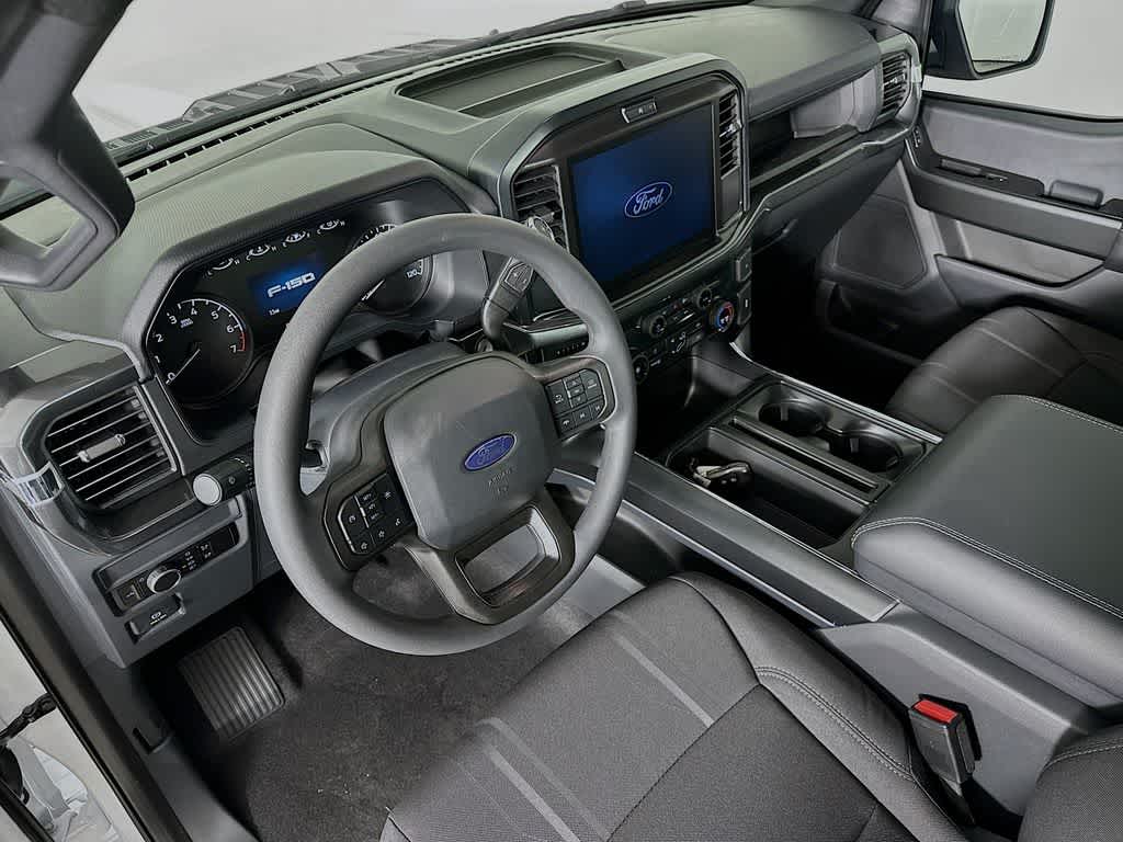 Ford F-150 STX 2026