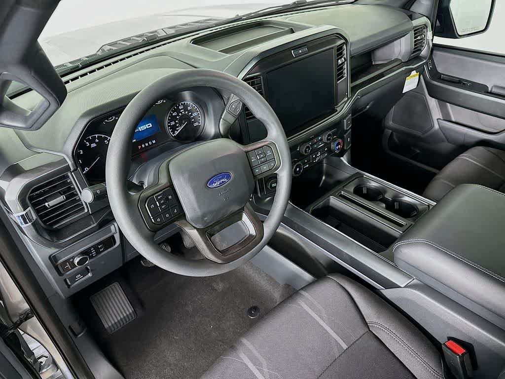 Ford F-150 STX 2026