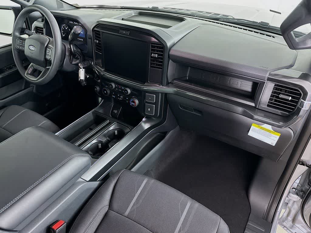 Ford F-150 STX 2026