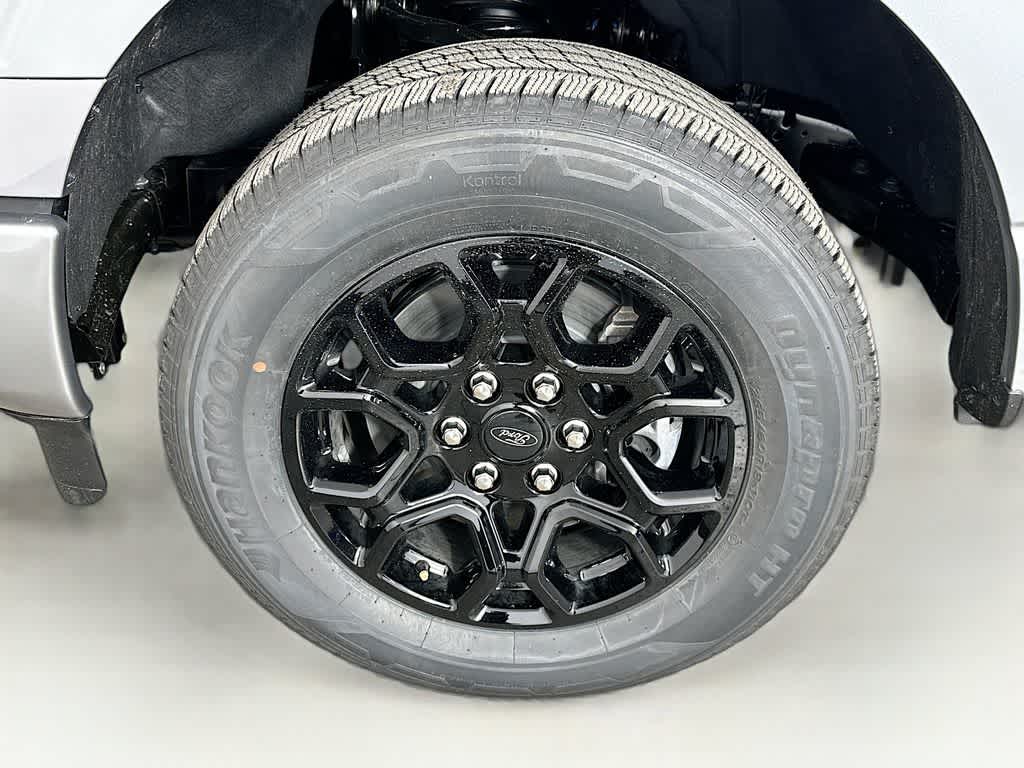 Ford F-150 STX 2026