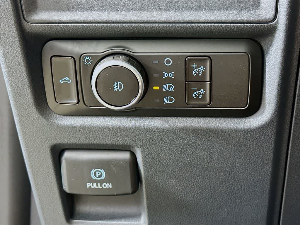 Ford F-150 STX 2026