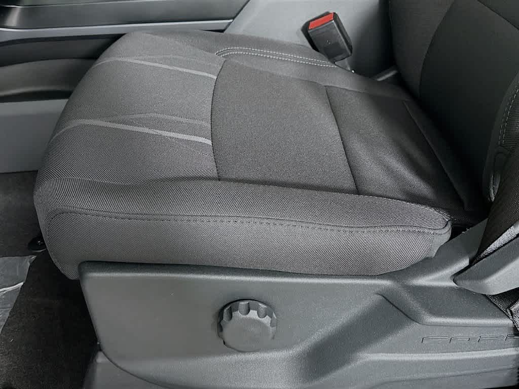 Ford F-150 STX 2026