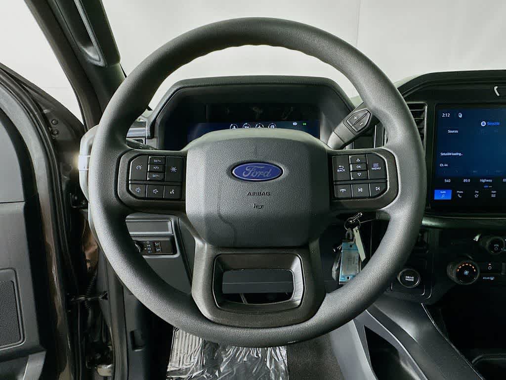 Ford F-150 STX 2026