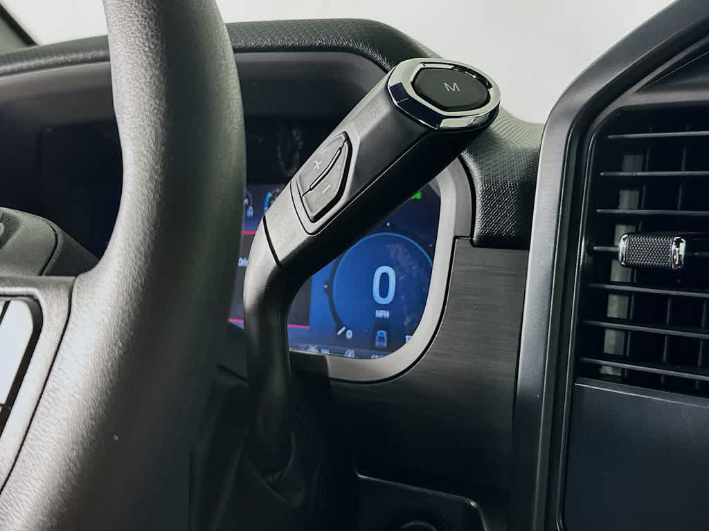 Ford F-150 STX 2026