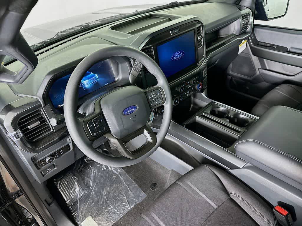 Ford F-150 STX 2026