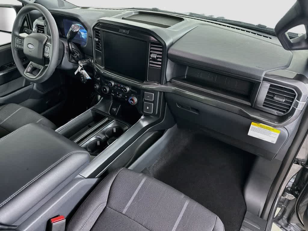 Ford F-150 STX 2026