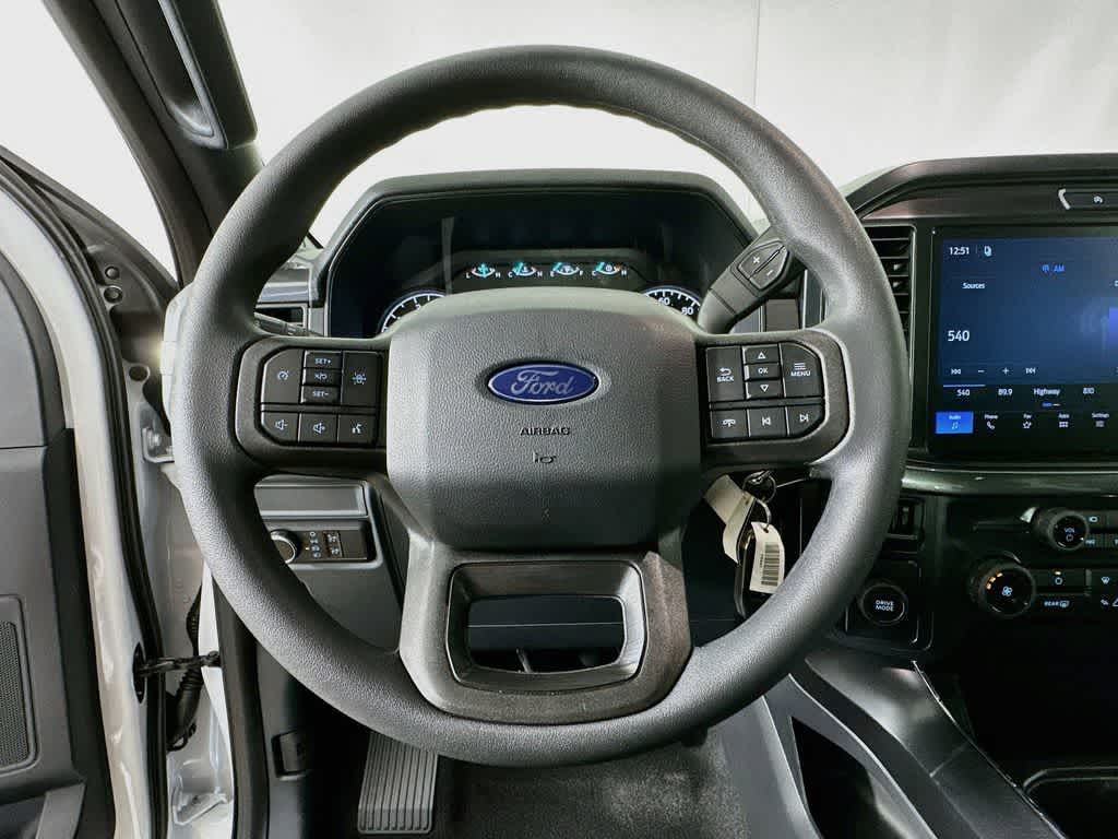 Ford F-150 STX 2026