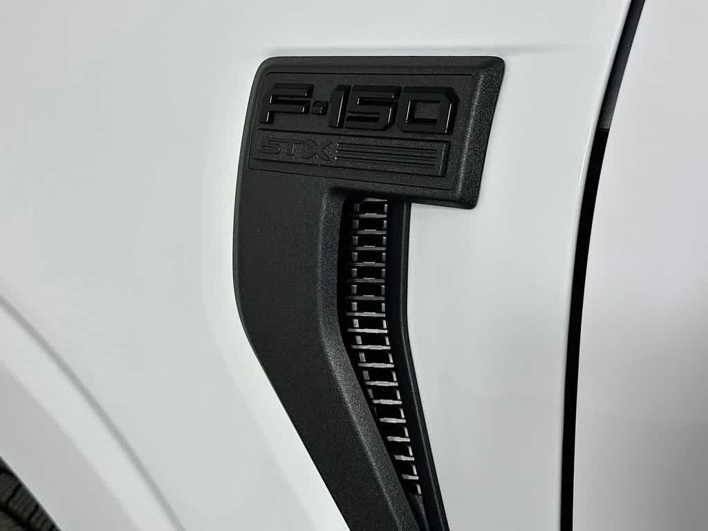 Ford F-150 STX 2026