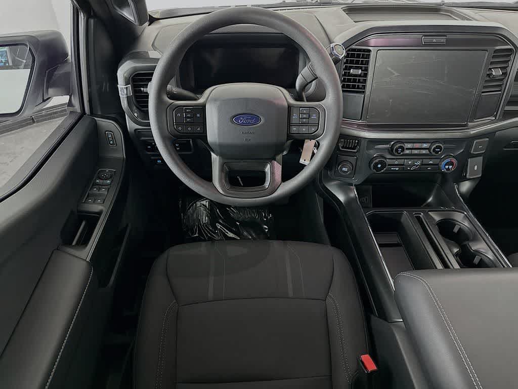 Ford F-150 STX 2026