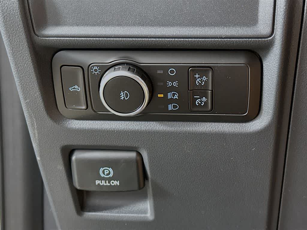 Ford F-150 STX 2026