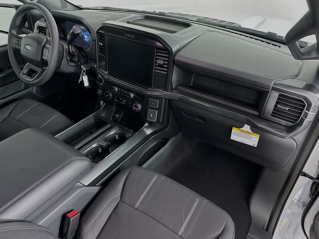 Ford F-150 STX 2026