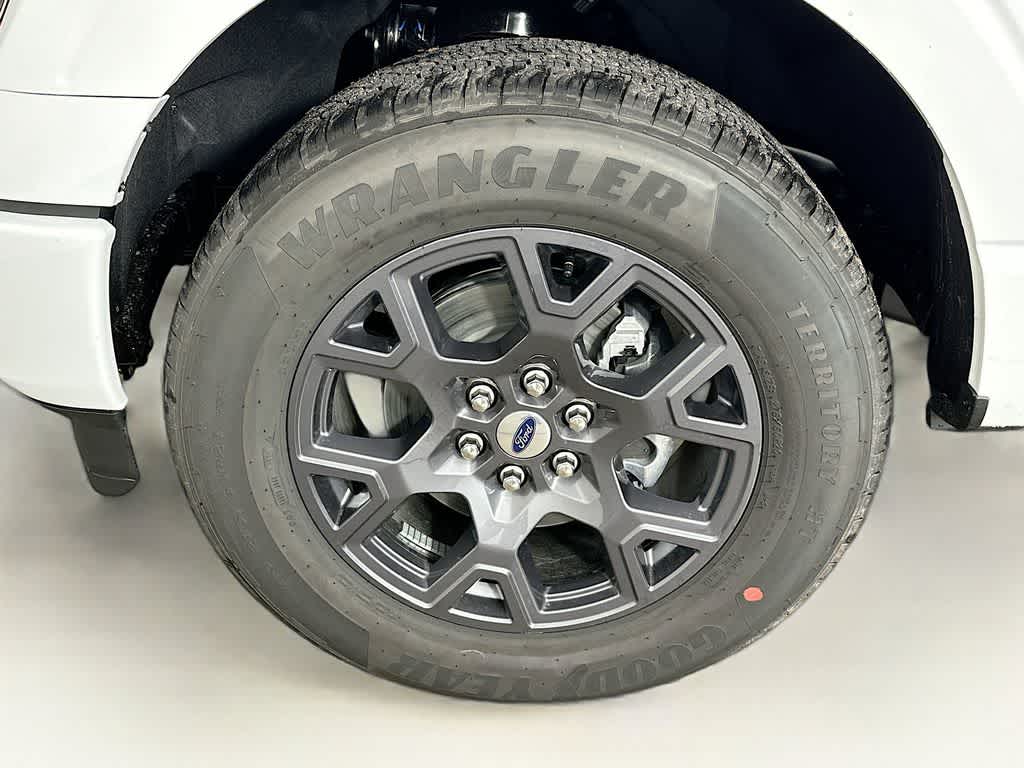 Ford F-150 STX 2026