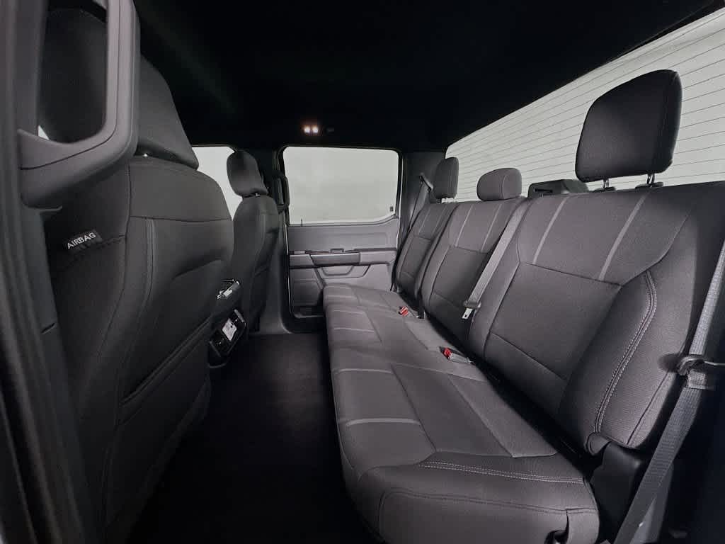 Ford F-150 STX 2026