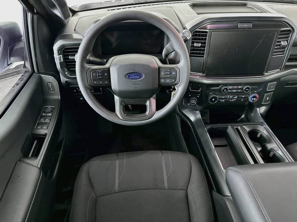 Ford F-150 STX 2026