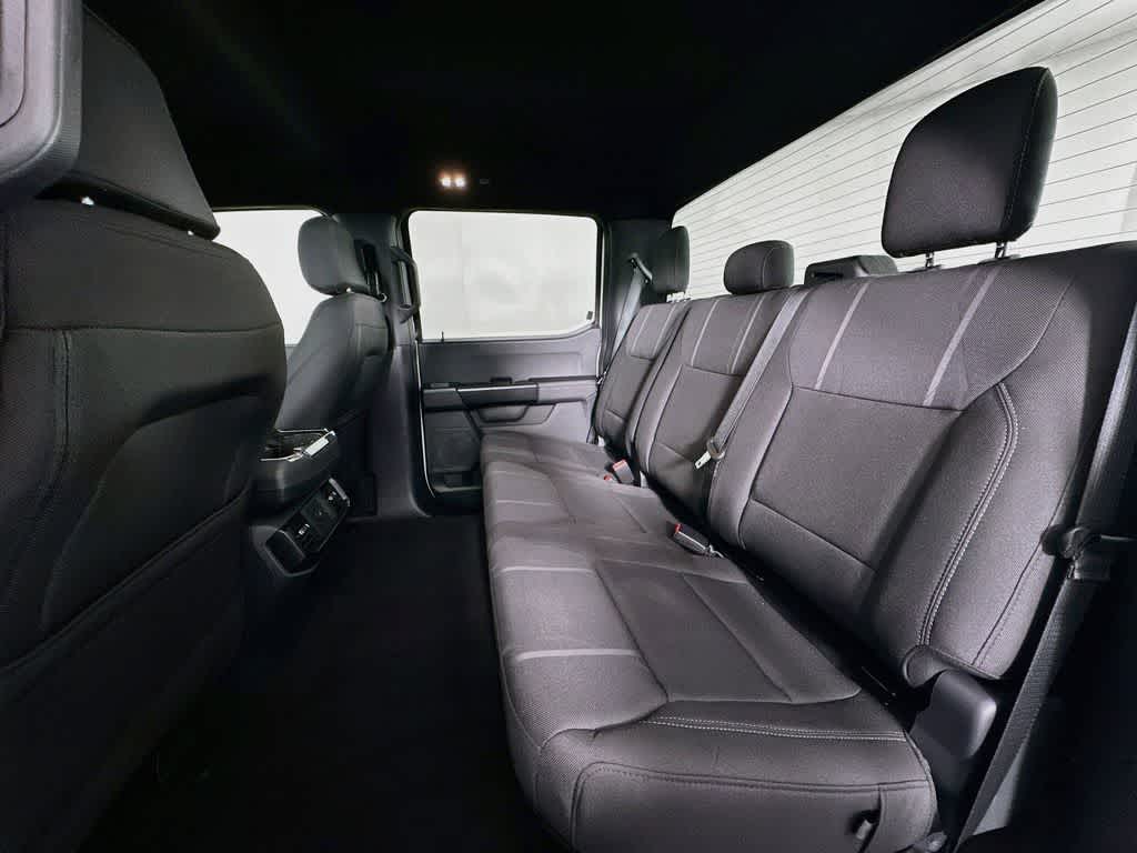 Ford F-150 STX 2026