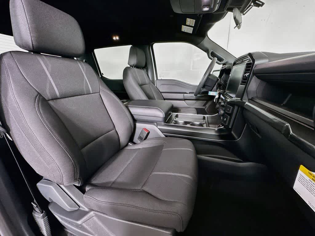 Ford F-150 STX 2026