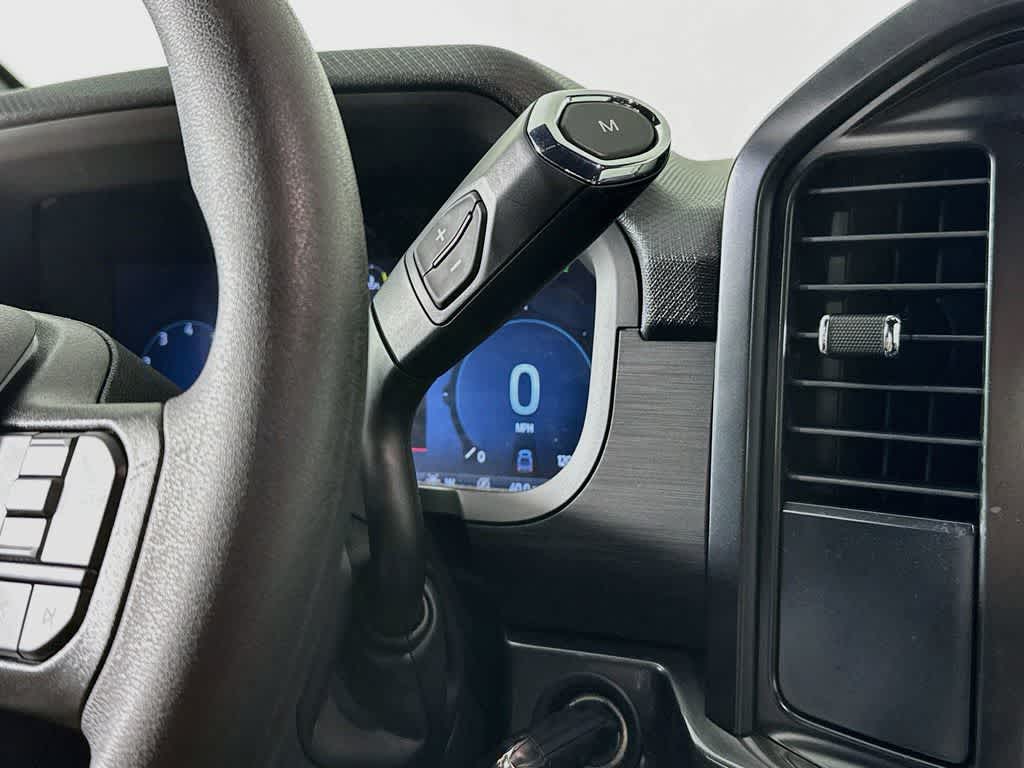 Ford F-150 STX 2026