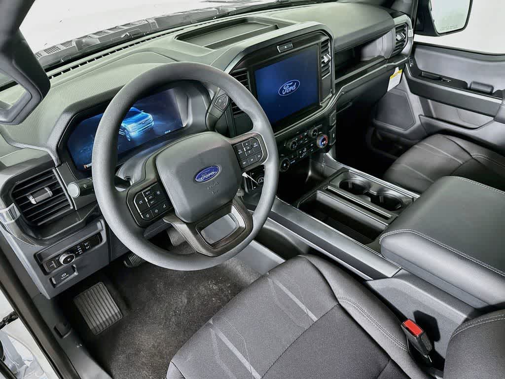 Ford F-150 STX 2026