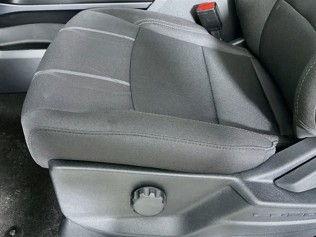 Ford F-150 STX 2026