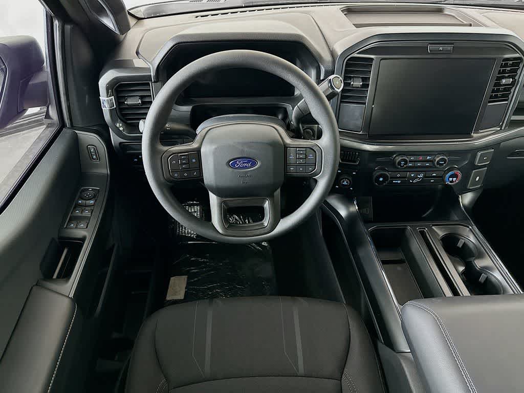 Ford F-150 STX 2026