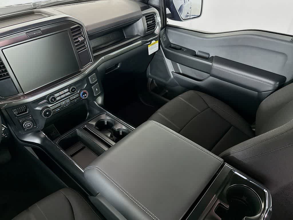 Ford F-150 STX 2026