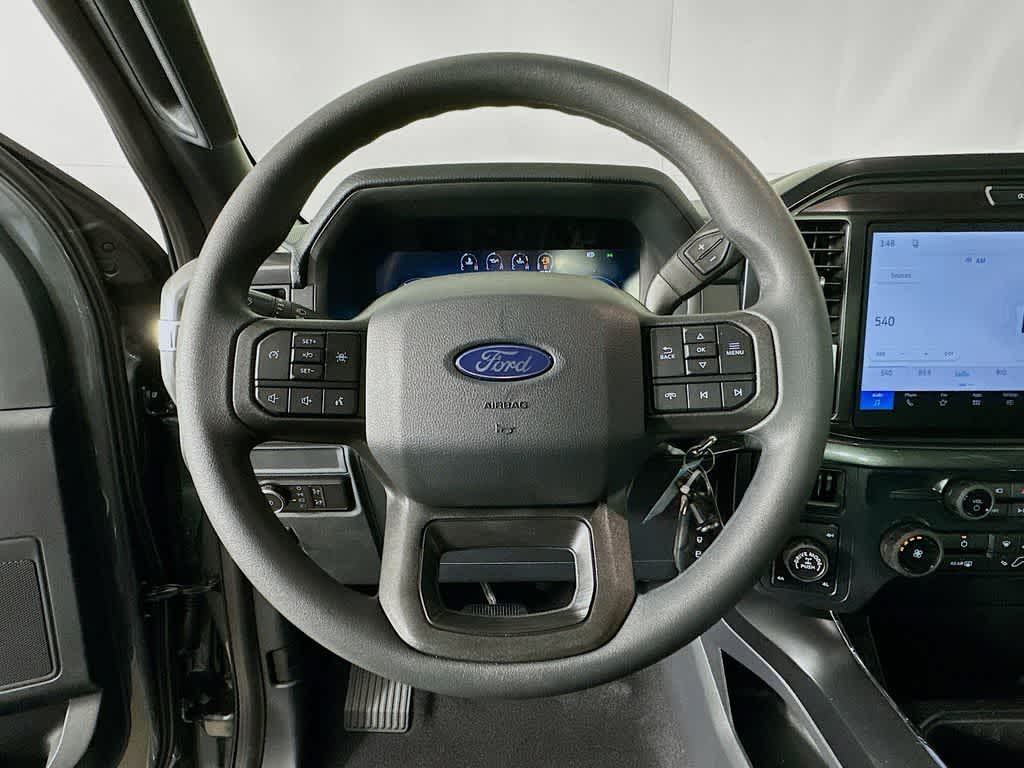 Ford F-150 STX 2026