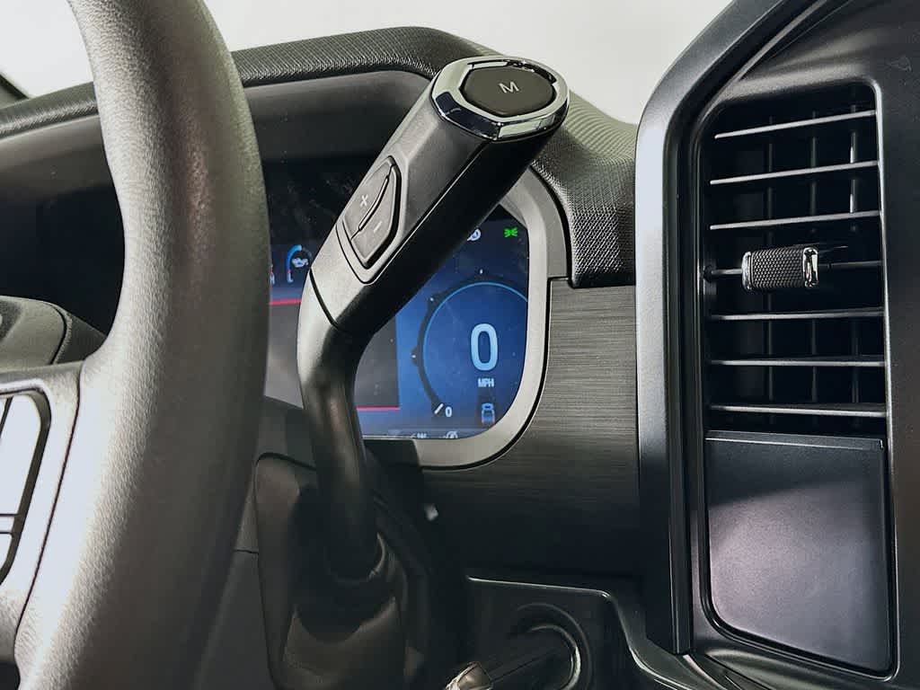 Ford F-150 STX 2026