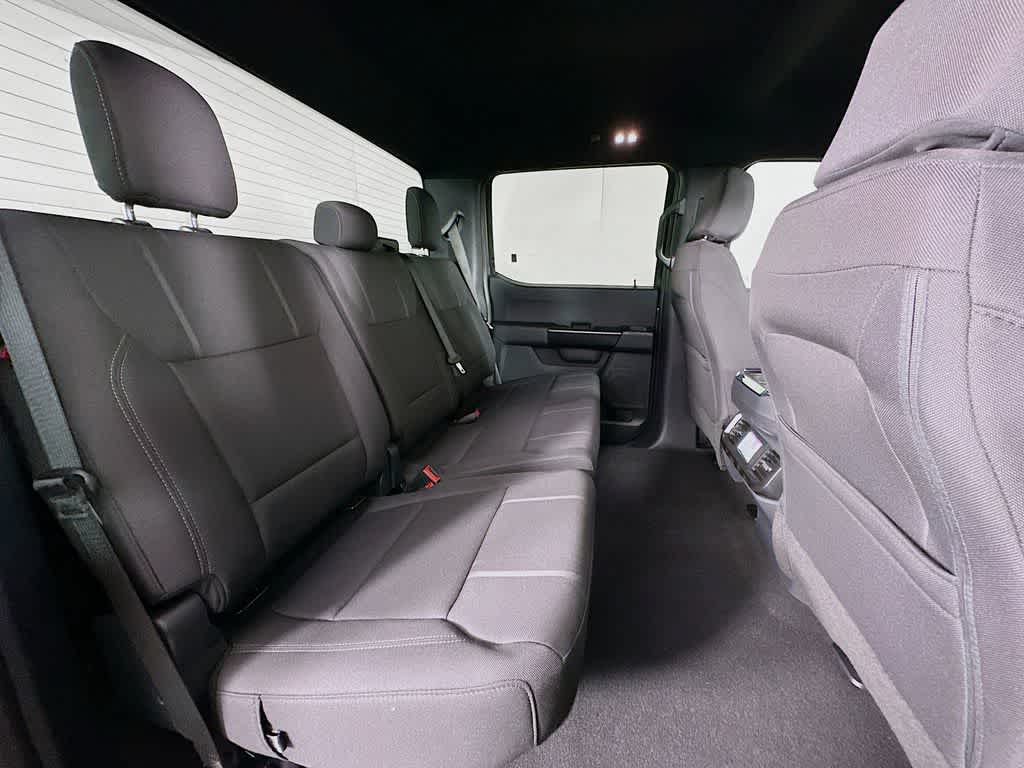 Ford F-150 STX 2026
