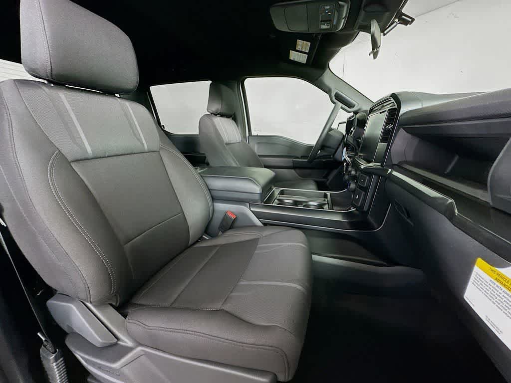 Ford F-150 STX 2026